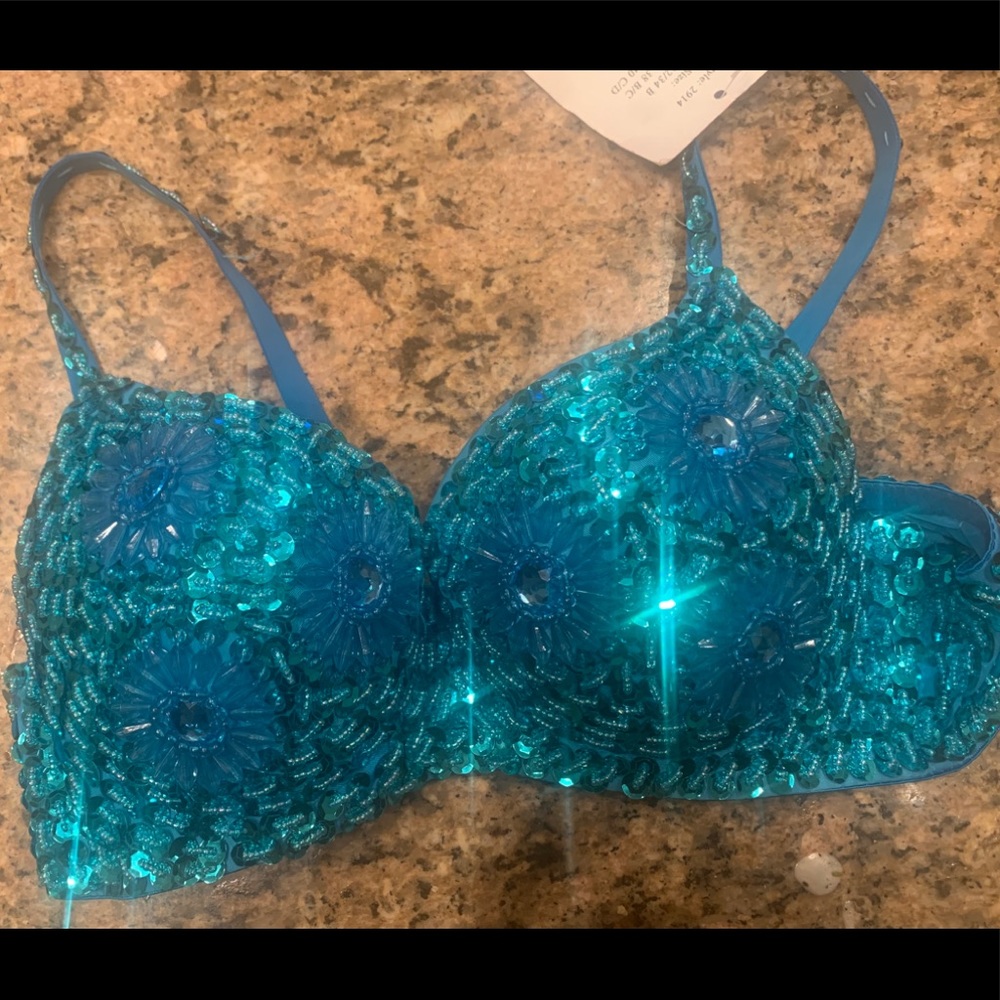 Costume bra